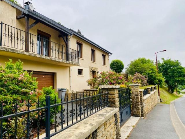 Gite La Mie De Pain Bogny-sur-Meuse Luaran gambar